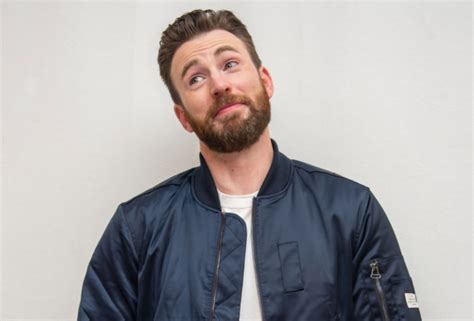 chris evans dick pick|Twitter Goes WILD After Chris Evans Accidentally Leaked A D**k。